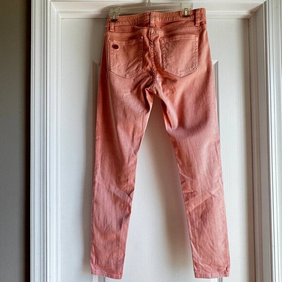 Michael Kors Mid-Rise Stretchy Jeans – Coral Peach – Size 2 - Picture 7 of 7